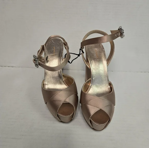 Le Silla pink satin platform woman's heels peep toe ankle strap shoes size 39